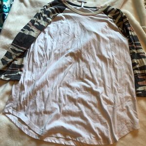 Soft Camo Long Sleeve Tee BNWT